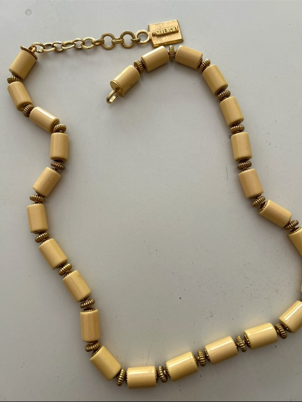 Givenchy Vintage Gold-Tone Necklace with Cream Beads - Picture 2 of 3